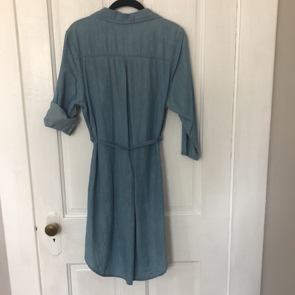 Denim Button-up Dress - Picture 4 of 7
